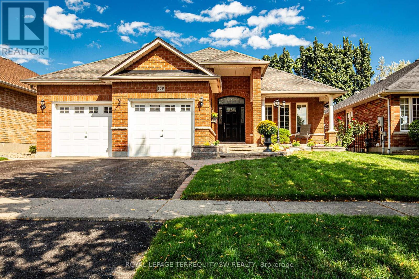 139 Goodman Dr, Oshawa, ON L1J 7V9