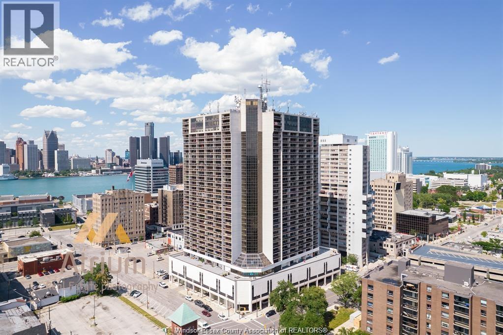 150 Park Unit 1807, Windsor, ON N9A 7A2