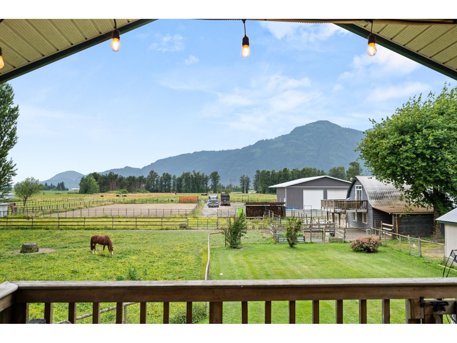 5063 Boundary Rd, Abbotsford, BC V3G 2N4