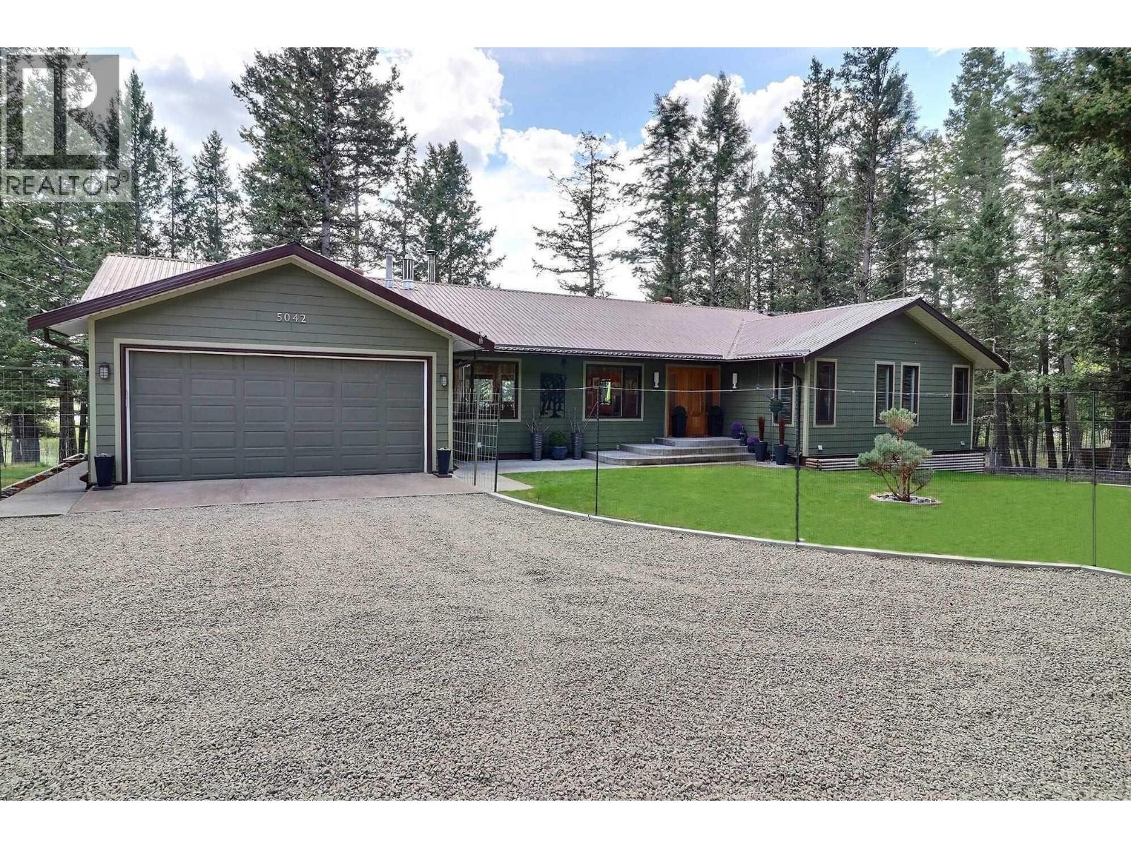 5042 Gloinnzun Drive, 108 Mile Ranch, BC V0K 2Z0