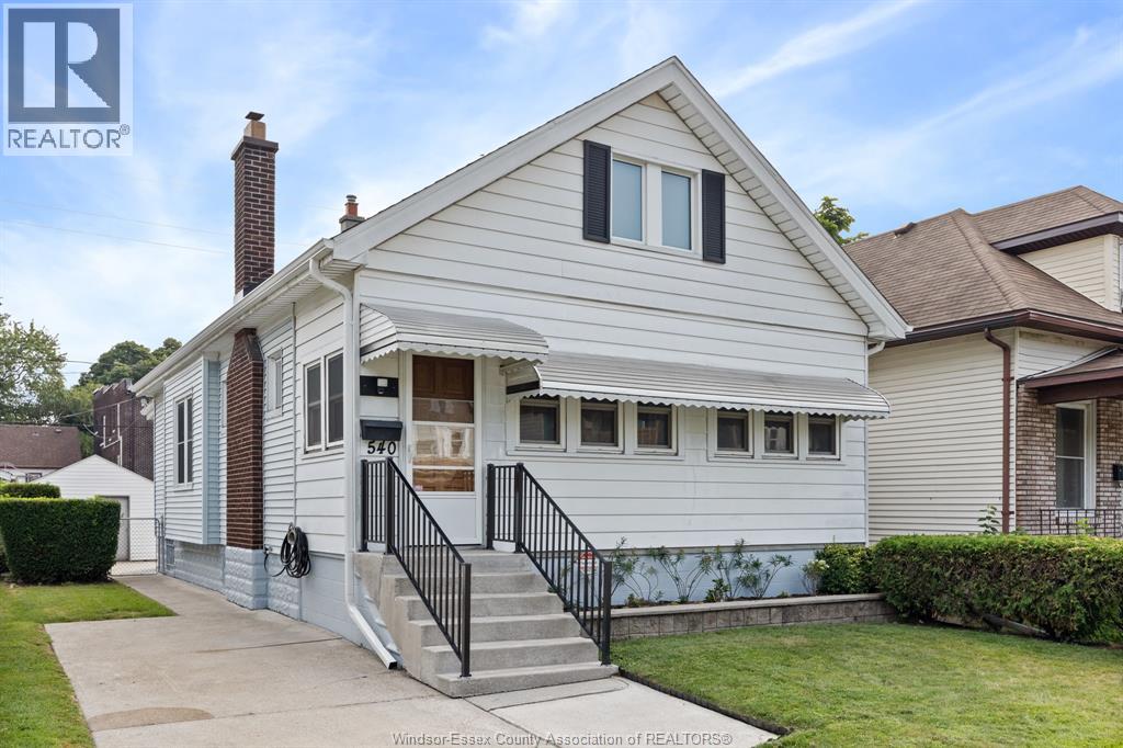 540 Mckay Ave, Windsor, ON N9B 1Z8