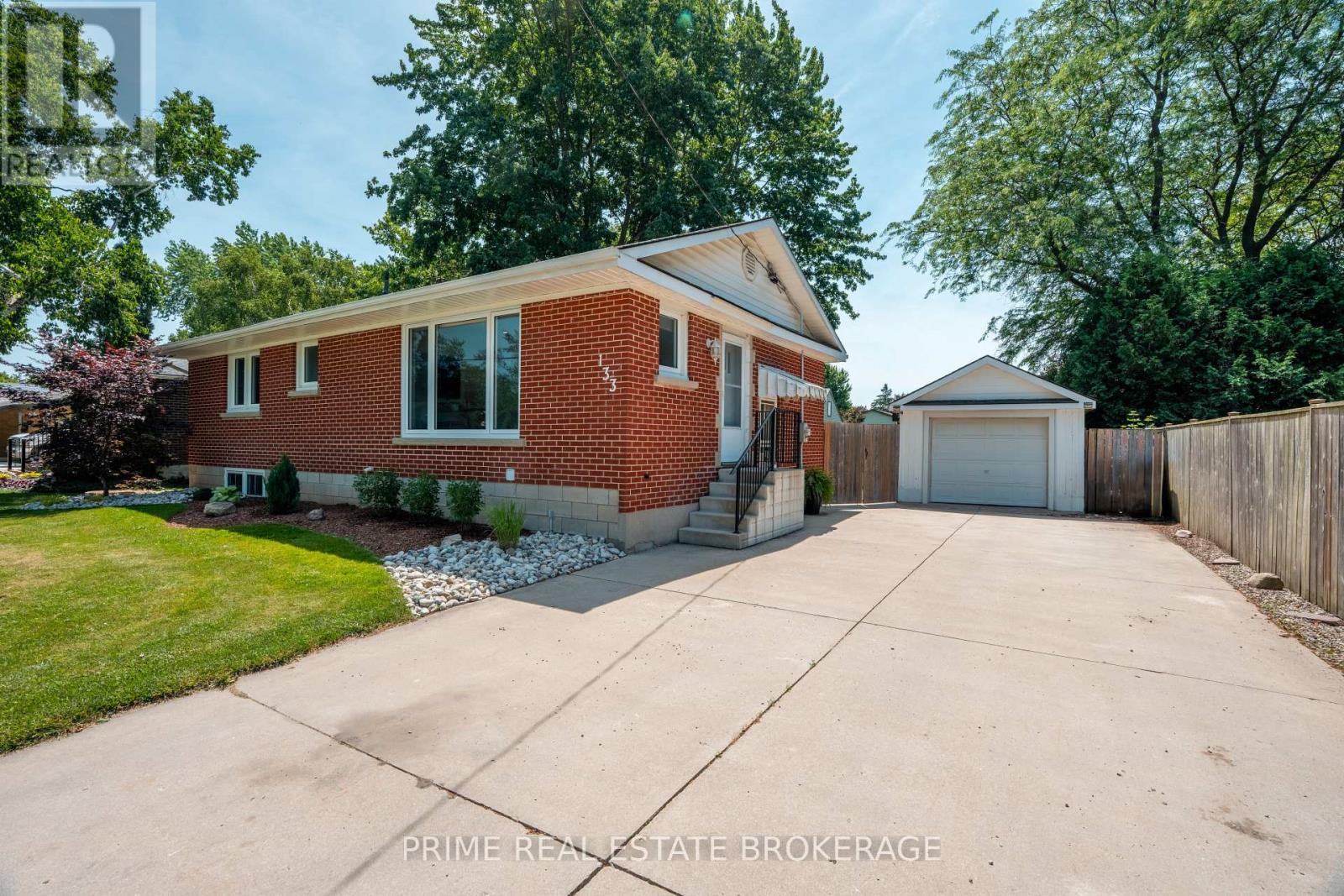 133 Sanders St E, South Huron, ON N0M 1S1