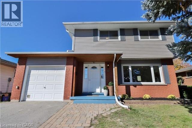 3469 Rockwood Dr, Burlington, ON L7N 2R1