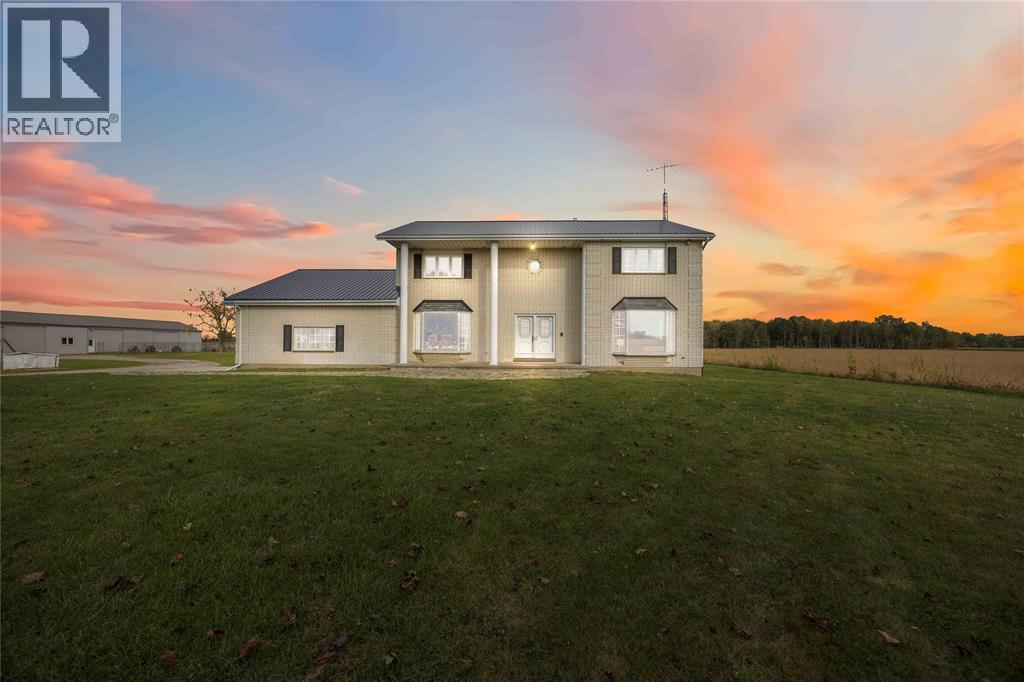 1804 Huffs Corners Rd, Dawn-euphemia, ON N0N 1A0