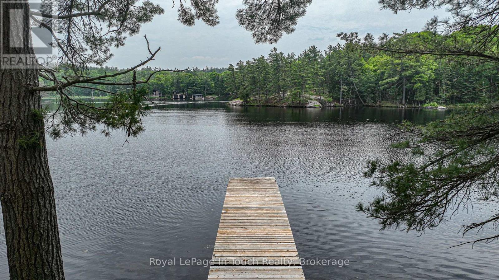 19 Sr404 Severn River Shr, Muskoka Lakes Wood Muskoka Lakes, ON L0K 1E0