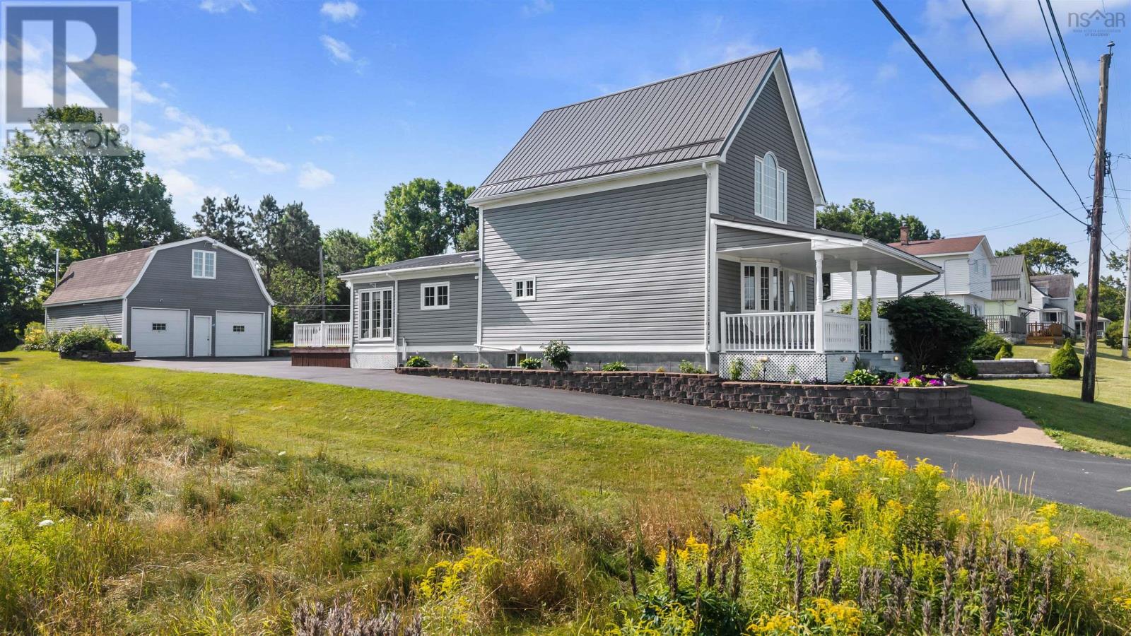 2109 Maple St, Westville, NS B0K 2A0