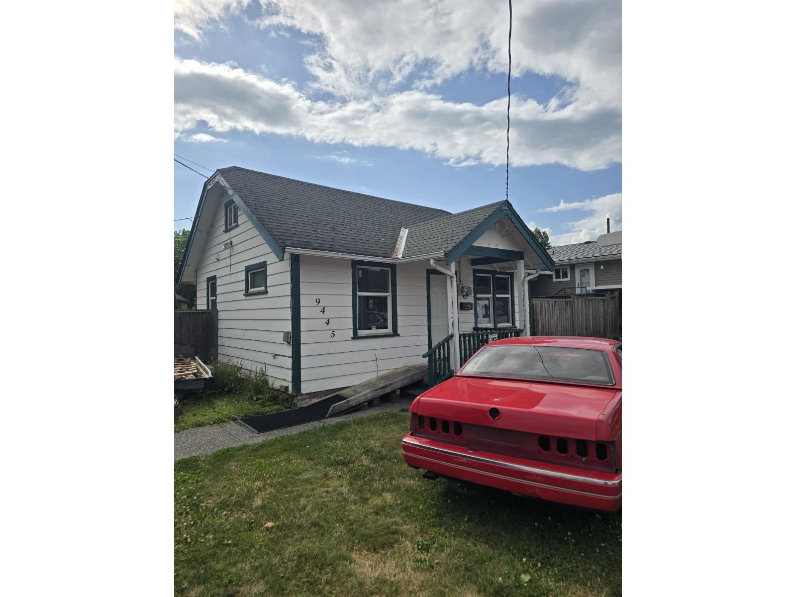 9445 Nowell Streetchilliwack Proper E, Chilliwack, BC V2P 4X8