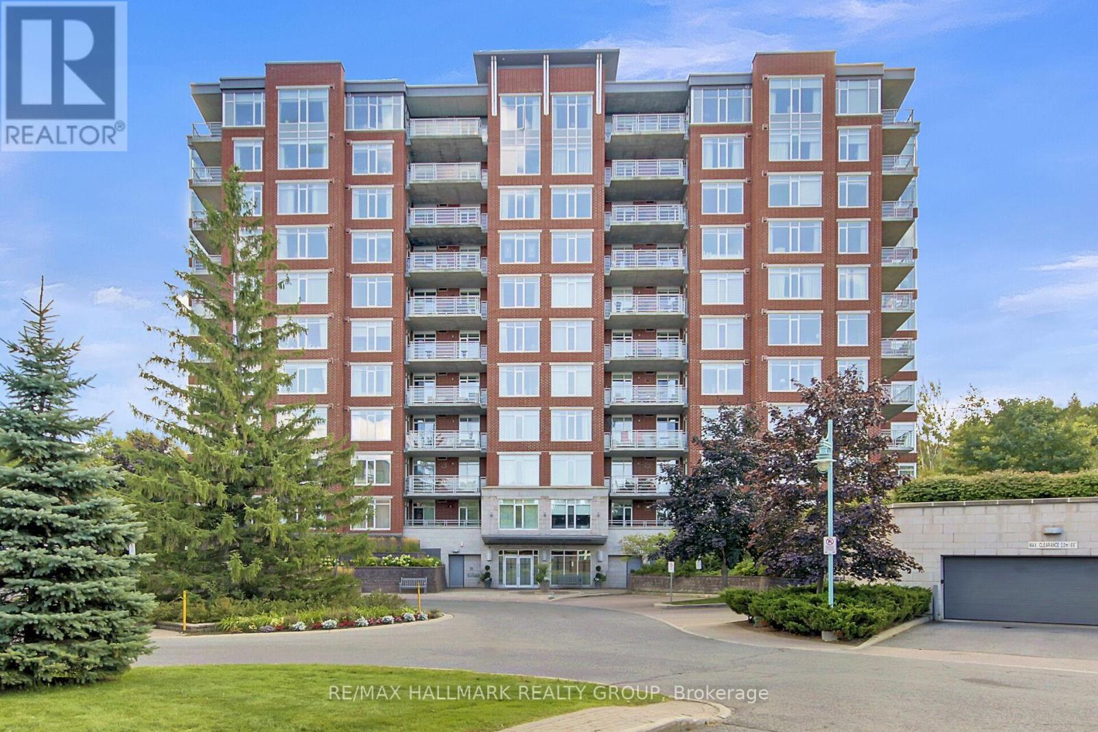 608 136 Darlington Private, Ottawa, ON K1V 0X6