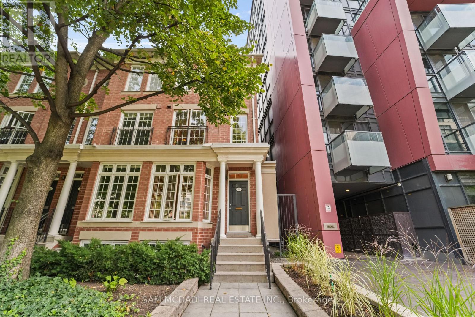 49 29 Niagara St, Toronto, ON M5V 1C2