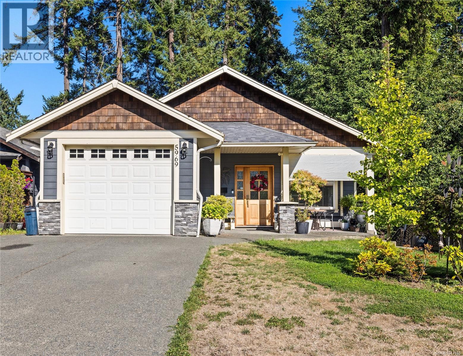 5969 Stonehaven Dr, Duncan, BC V9L 0A1