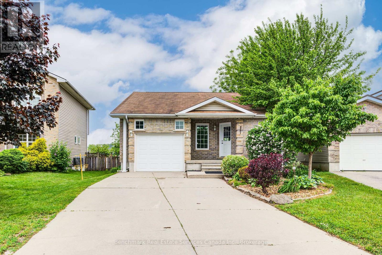10 Tara Ct, Aylmer, ON N5H 0A1