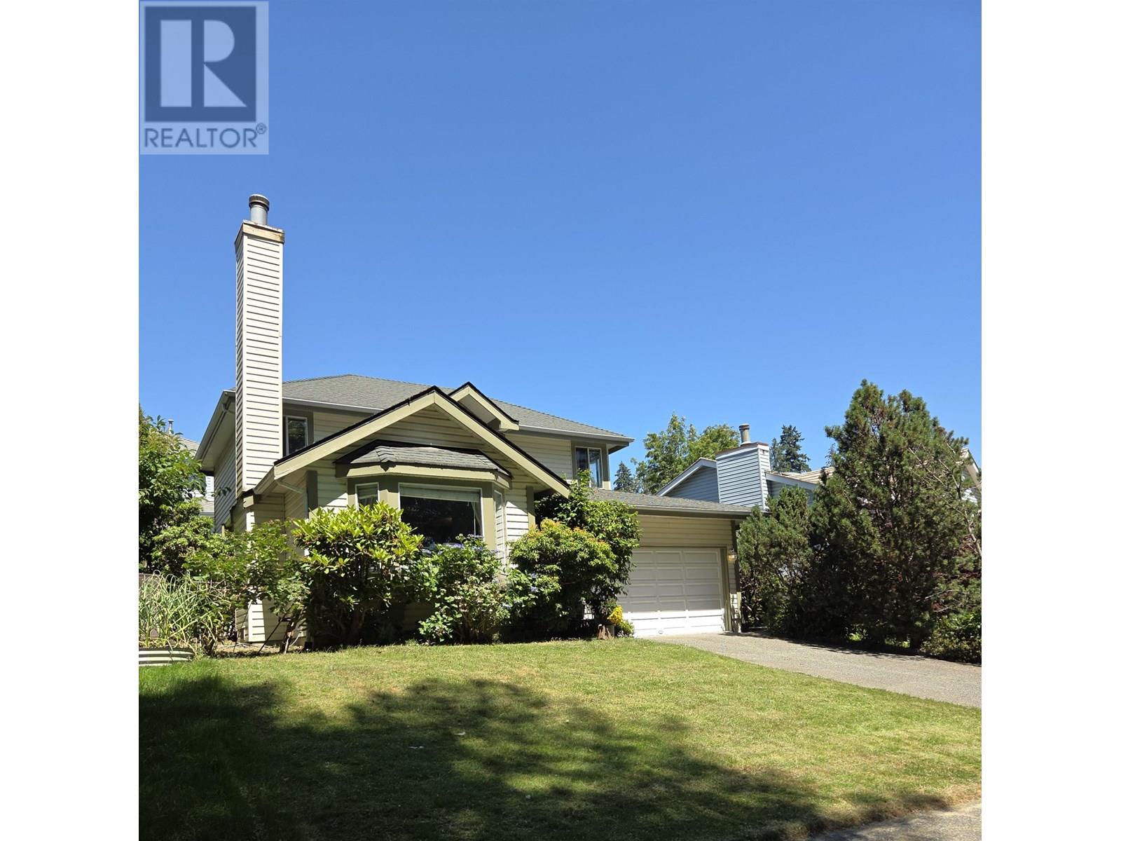 2983 Walton Ave, Coquitlam, BC V3B 6N1