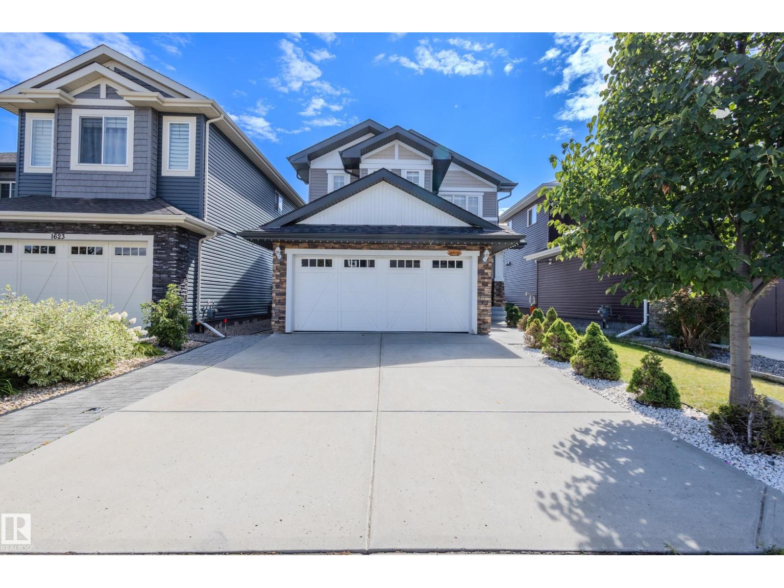 158 Street Sw Unit 1627, Edmonton, AB T6W 3E7
