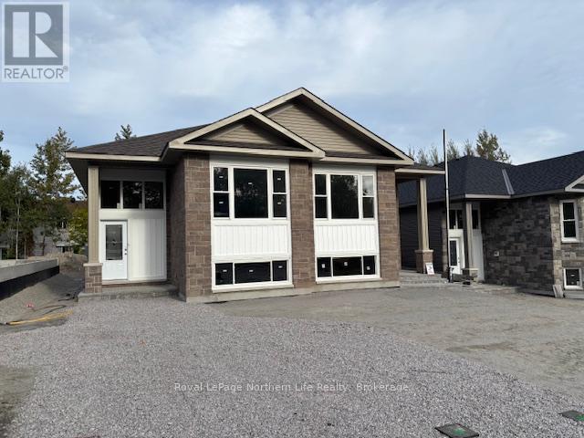 20 Meadow Wood Ct N, North Bay Ferris, ON P1A 4L5
