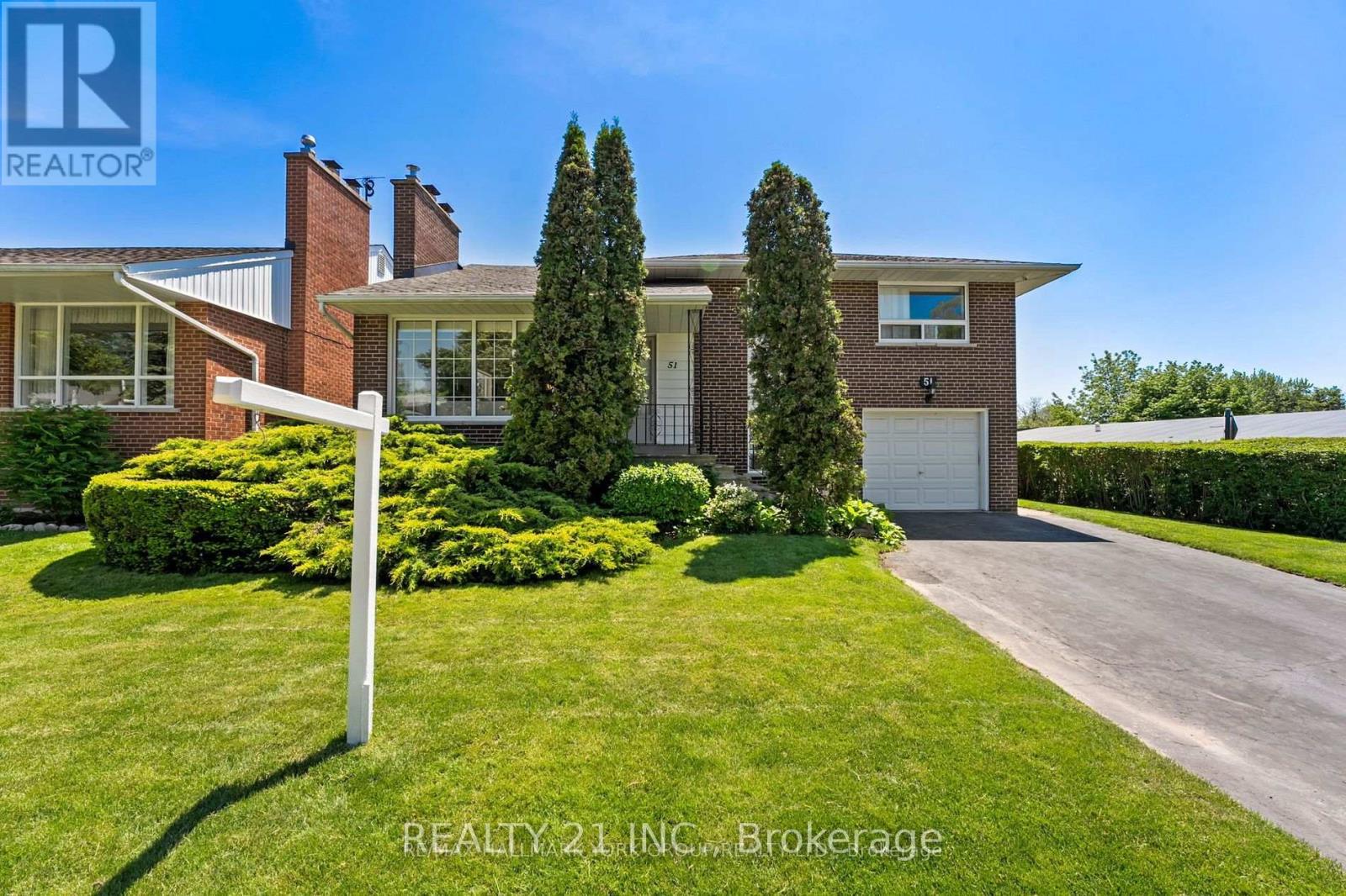 51 Sloley Rd, Toronto Cliffcrest, ON M1M 1C7