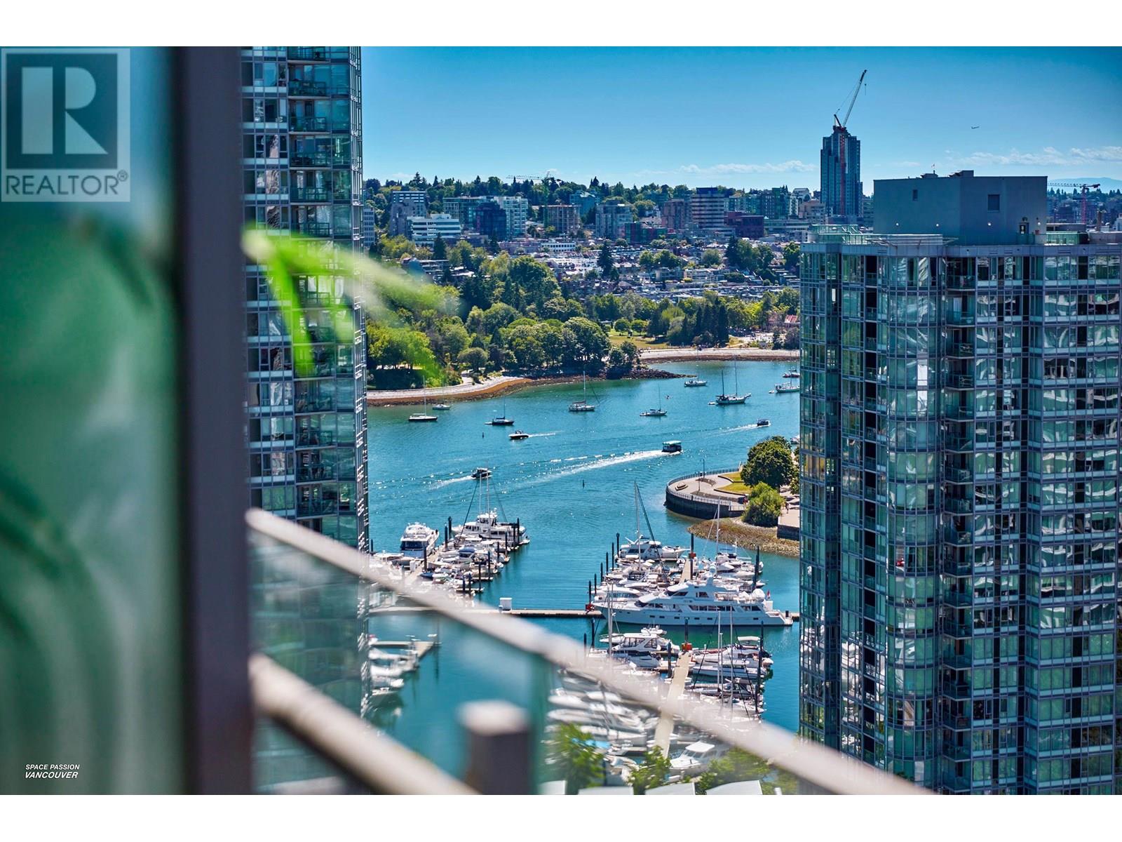 89 Nelson Street Unit 2421, Vancouver, BC V6Z 0E7