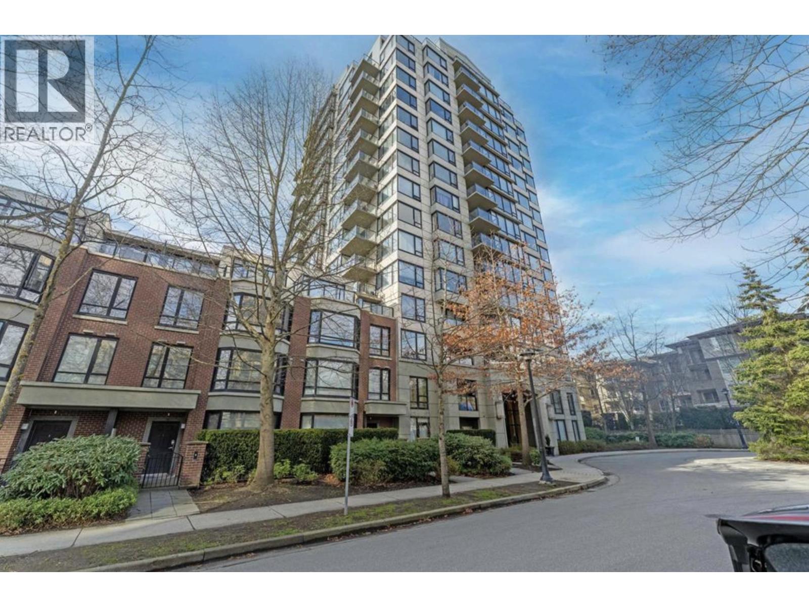 9180 Hemlock Drive Unit 16, Richmond, BC V6Y 4J5