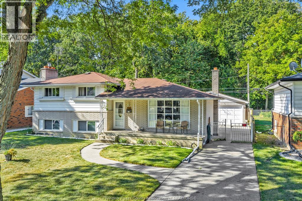 3379 Askin Ave, Windsor, ON N9E 3J6