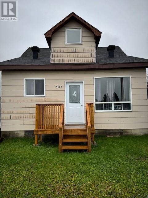 307 Ambridge Dr, Iroquois Falls, ON P0K 1G0