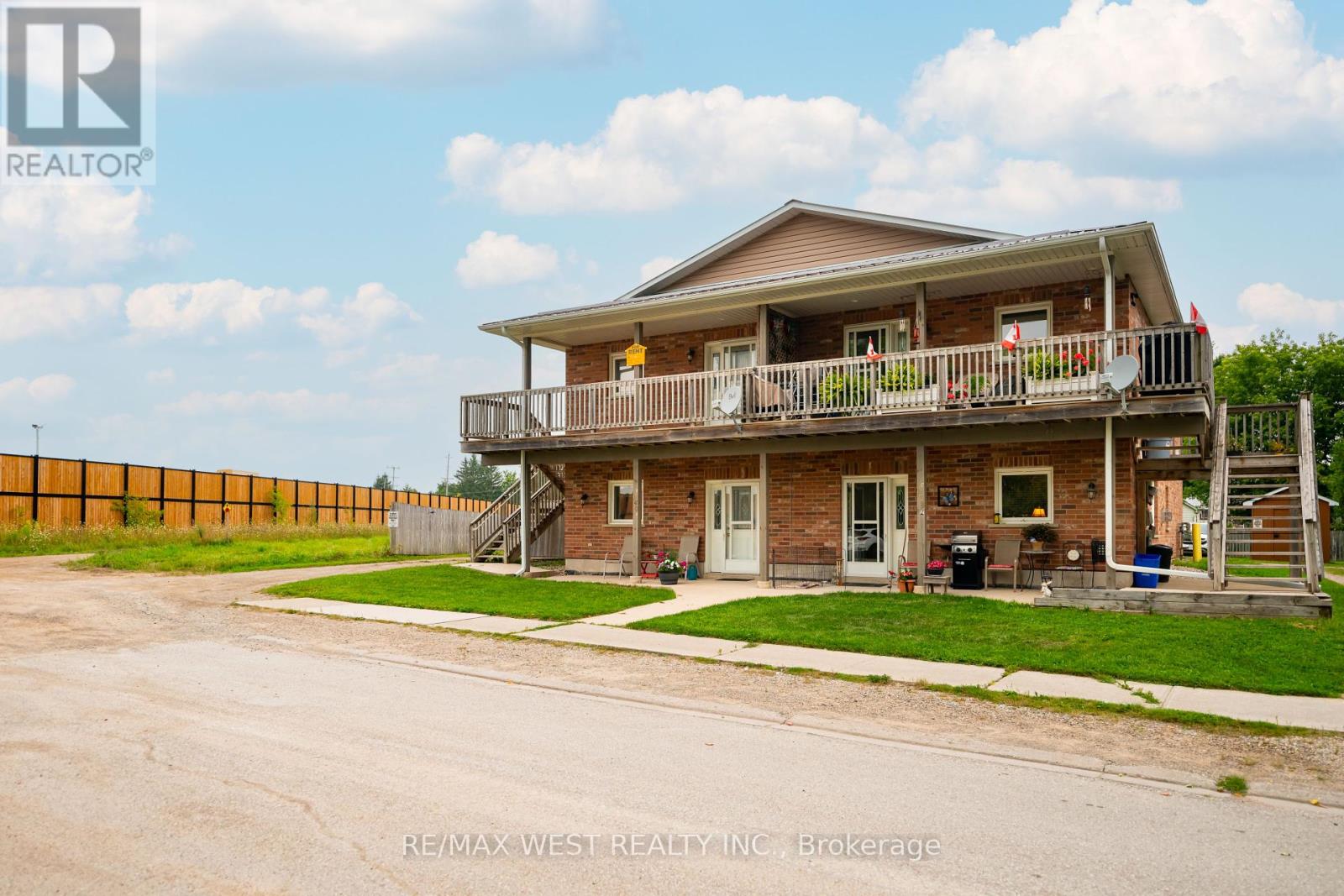 140 Joseph St, Shelburne, ON L0N 1S4