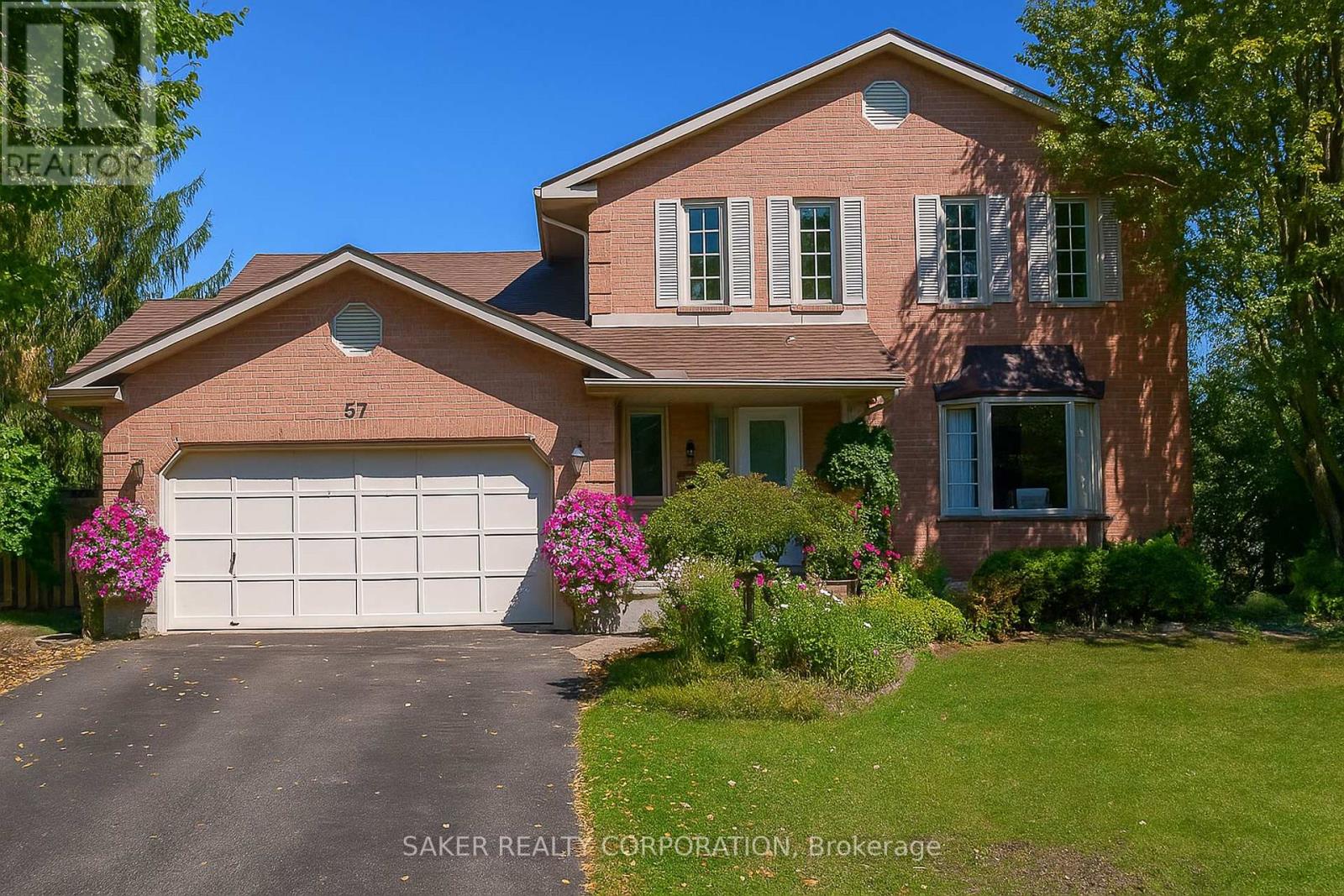 57 Thames St, Middlesex Centre, ON N0L 1E0