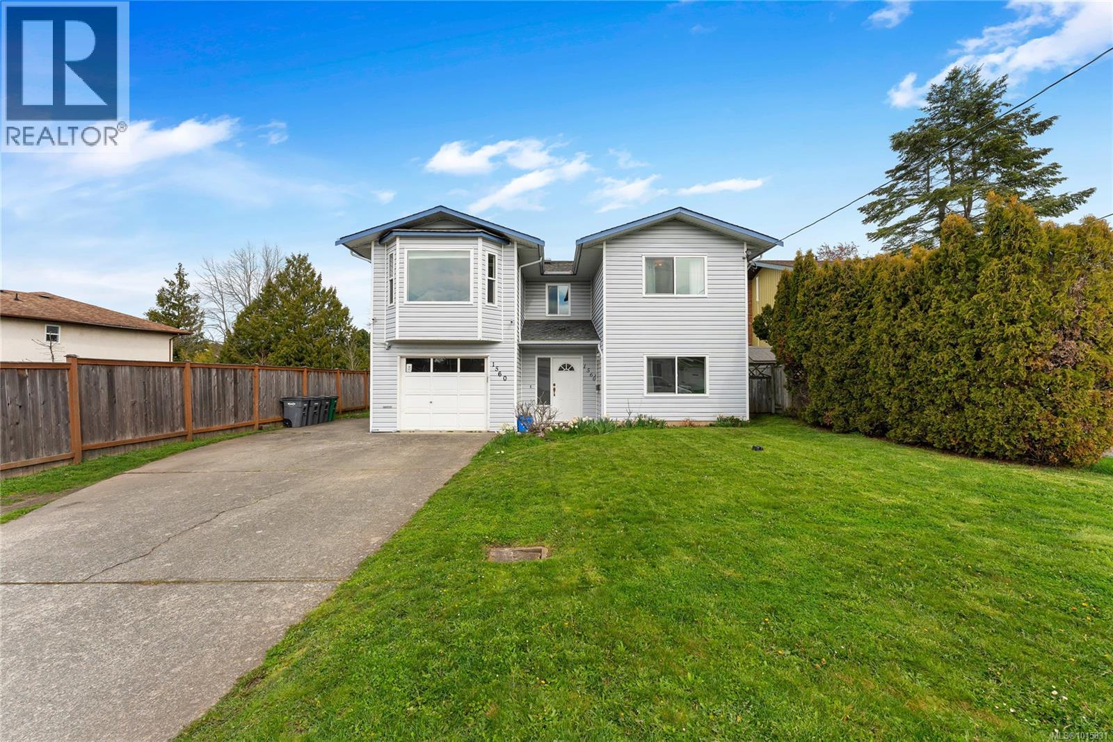 1560 Prairie St, Saanich, BC V8N 2L3