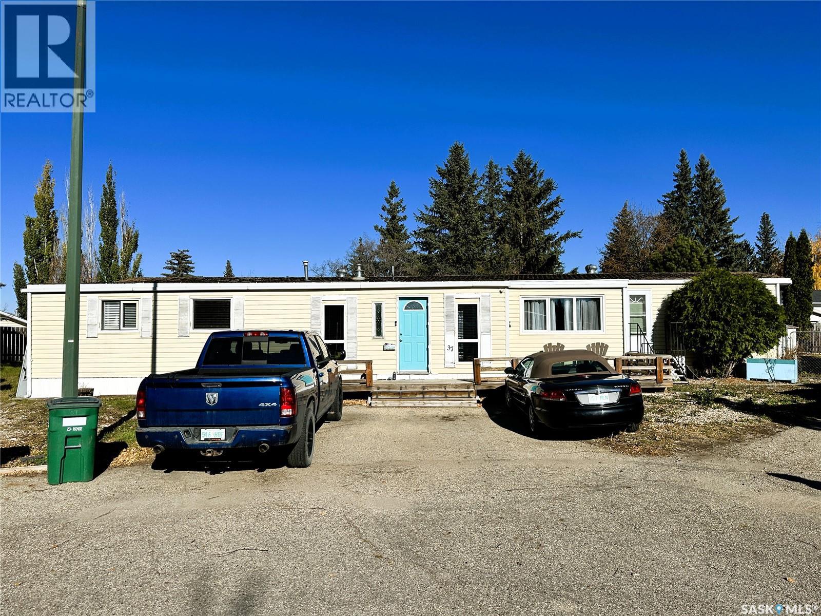 1035 Boychuk Drive Unit 37, Saskatoon, SK S7H 5B2