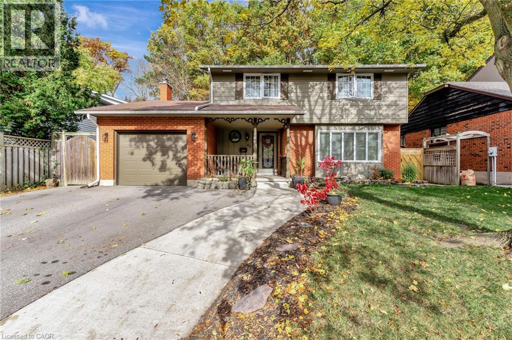 45 Thomas St, Cambridge, ON N3C 3C6