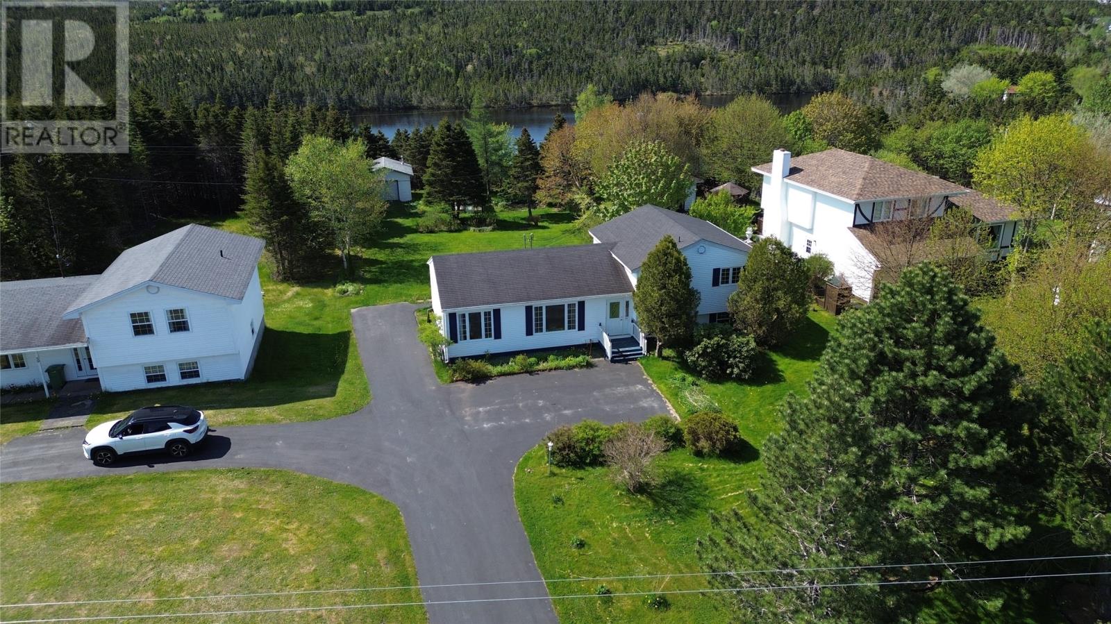 61 Creston Blvd, Marystown, NL A0E 2M0