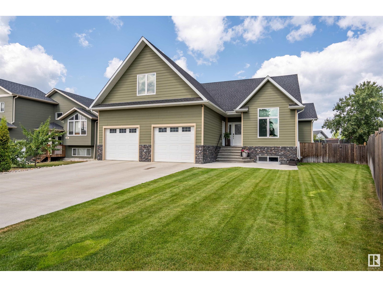18 Av Unit 1206, Cold Lake, AB T9M 0G4
