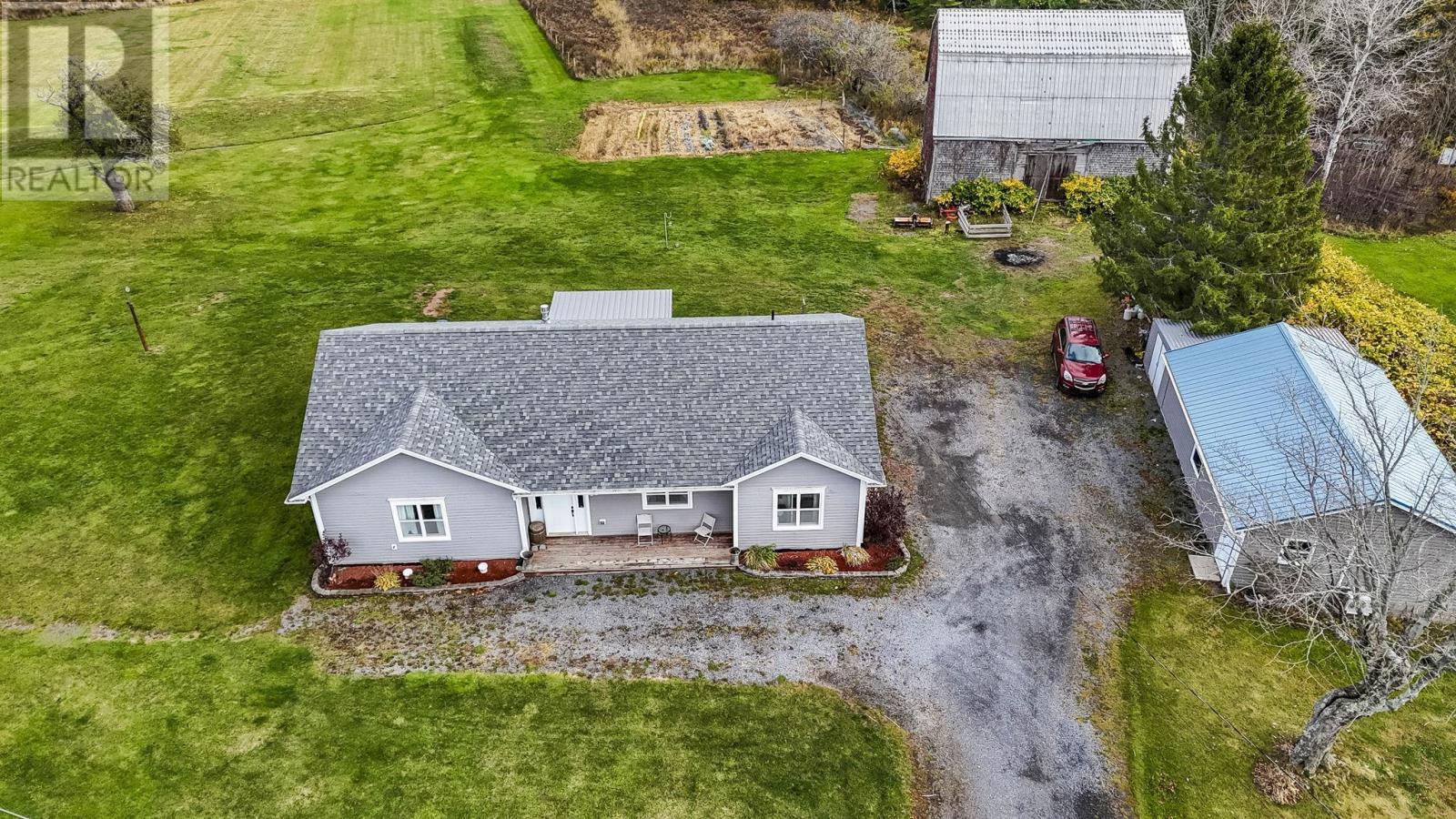 6874 Highway 354, Kennetcook, NS B0N 1P0