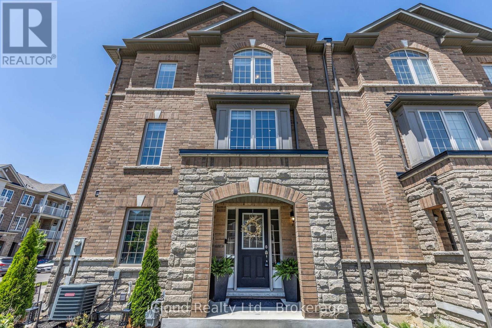 1 Haymarket Dr, Brampton, ON L7A 5C4
