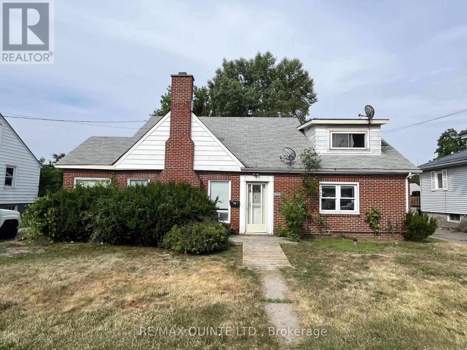 322 Coleman St, Belleville, ON K8P 3J2