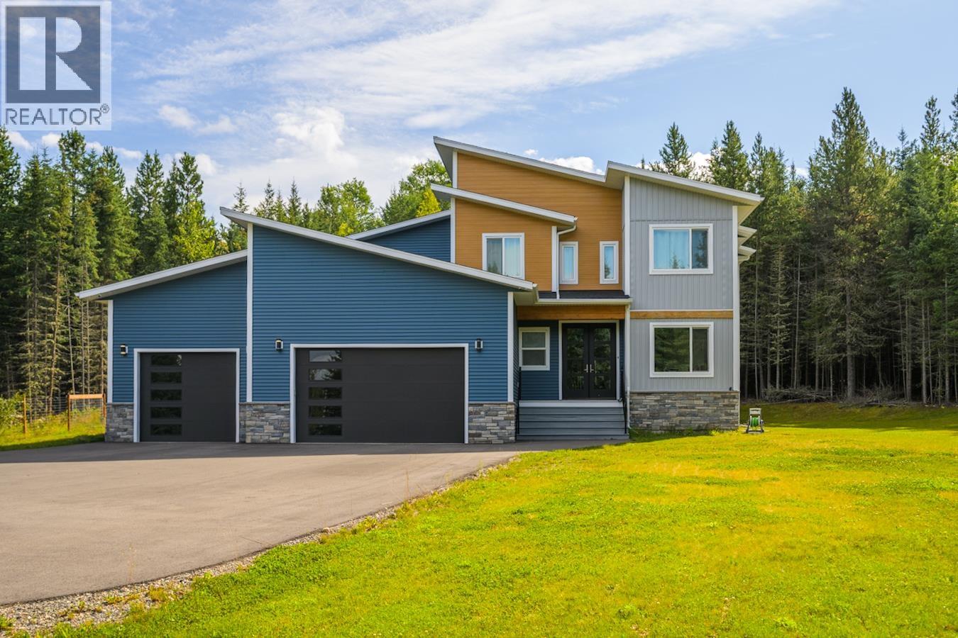 10044 Park Meadows Dr, Prince George, BC V2N 0H7