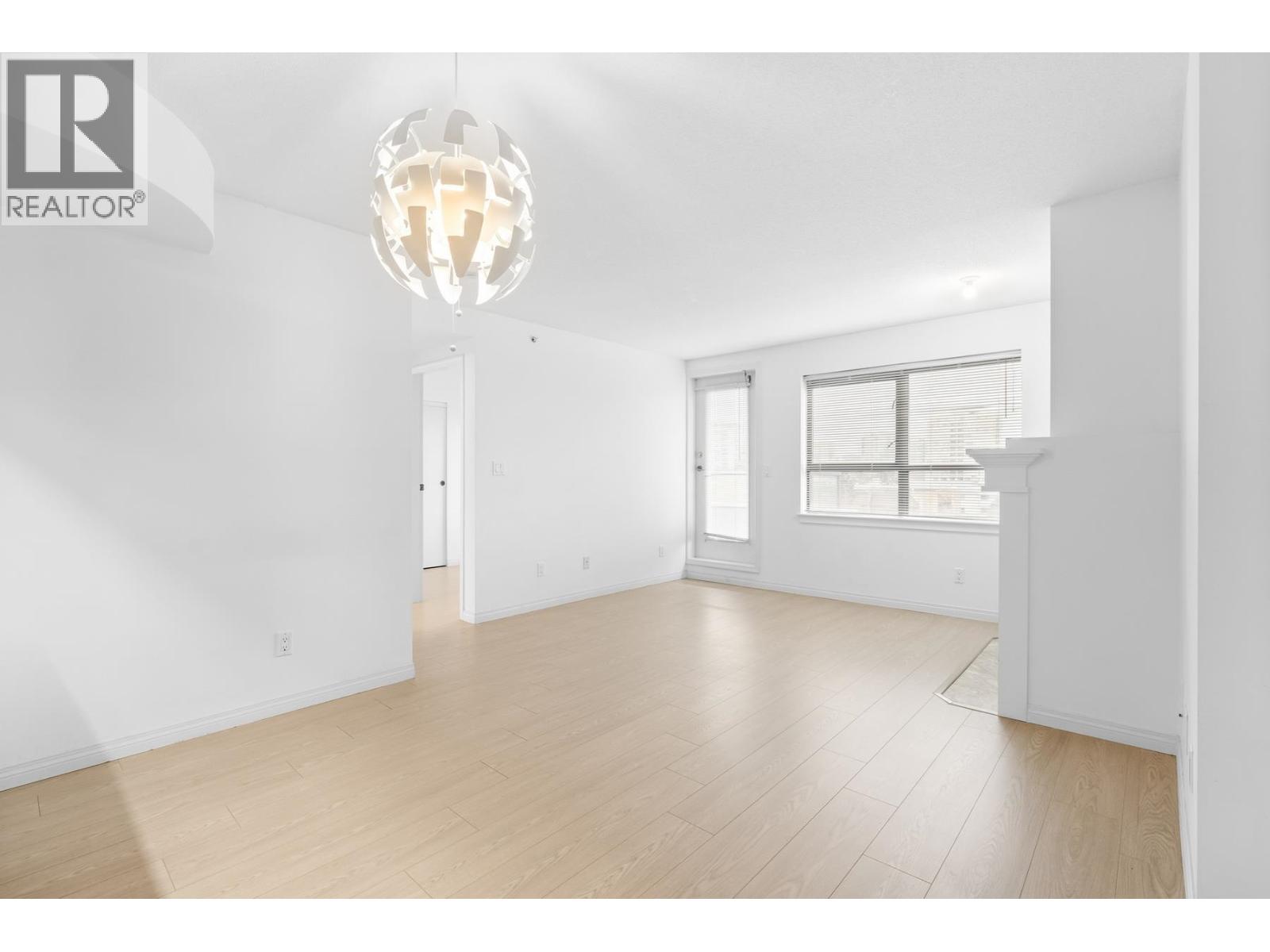 6611 Cooney Road Unit 603, Richmond, BC V6Y 4C5