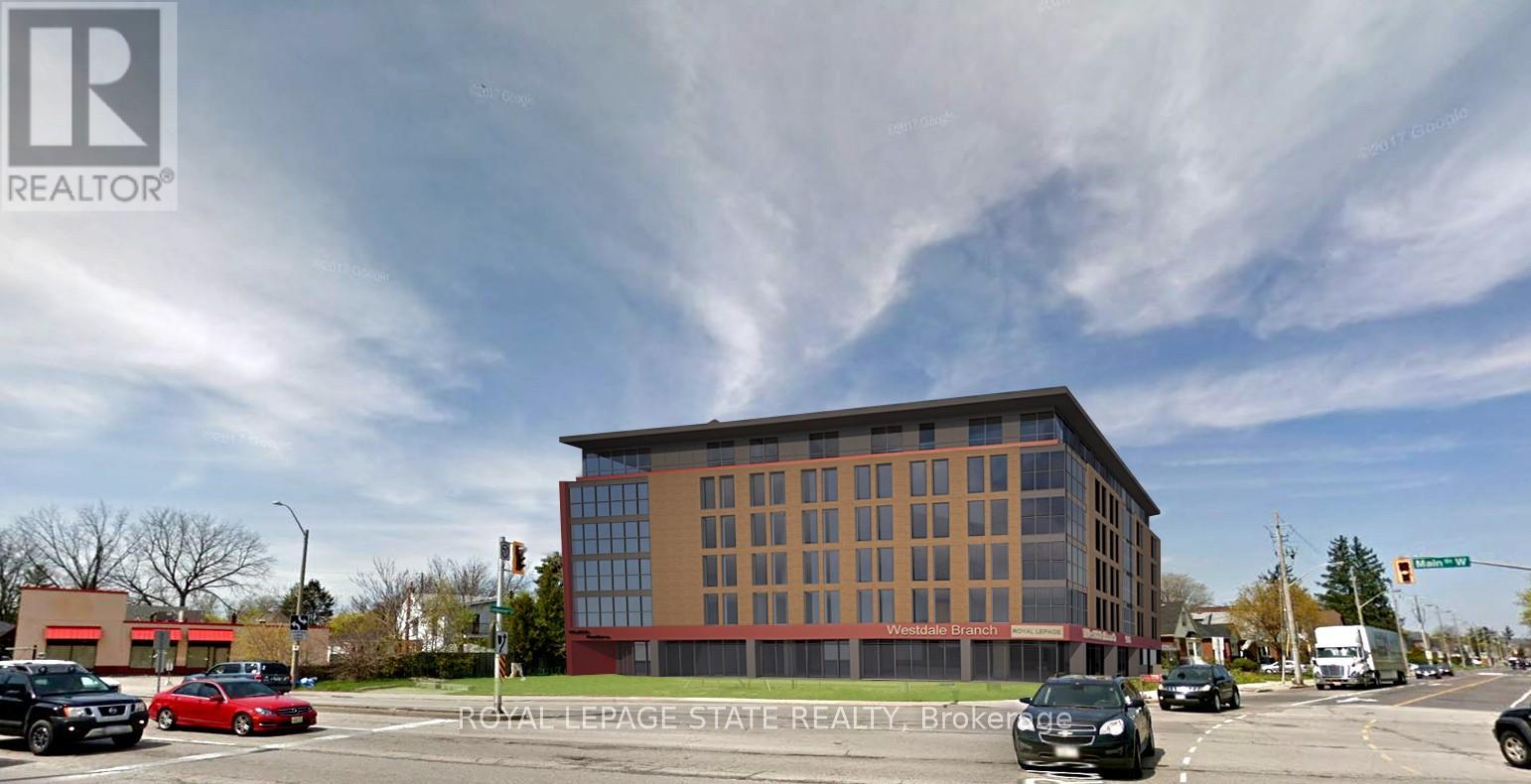 906 Main St W, Hamilton, ON L8S 1A6