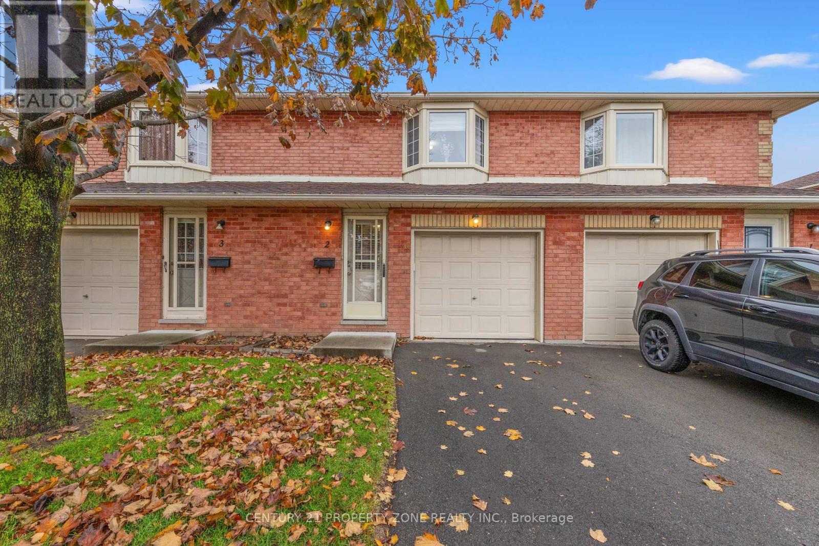 2 280 Limeridge Rd E, Hamilton, ON L9A 4Y2