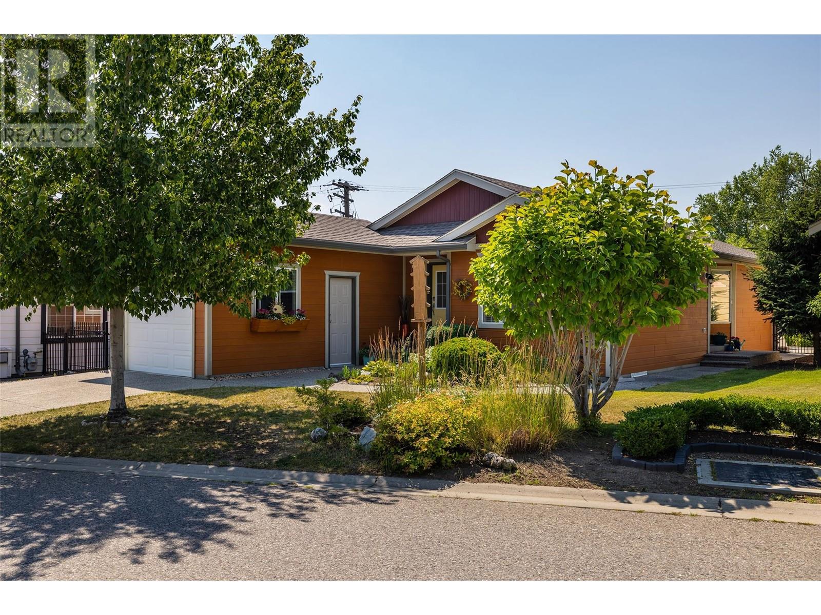 2195 Mimosa Dr, Westbank, BC V4T 3A5