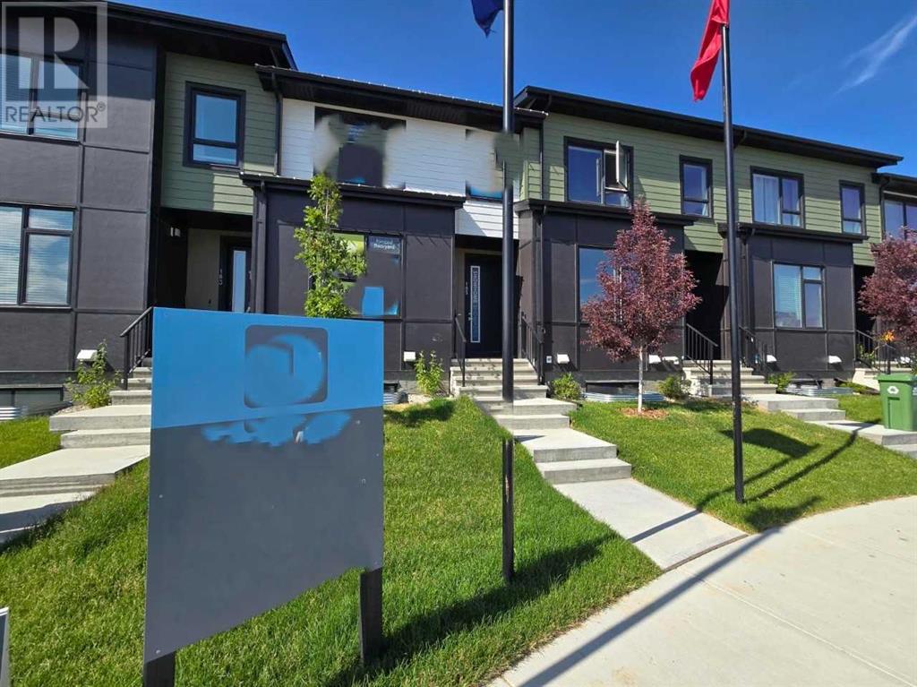 218 Vantage Dr, Cochrane, AB T4C 3G5