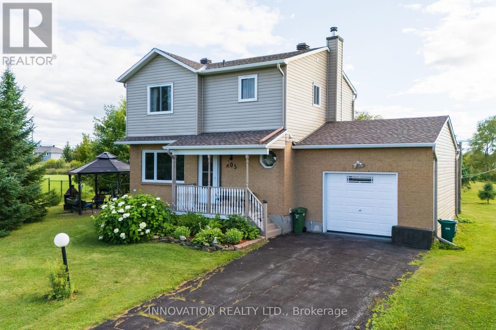 105 Cricket Cres, Ottawa, ON K0A 1T0
