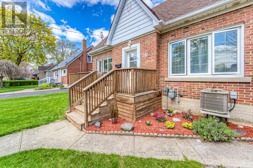 76 Brentwood Ave, Kitchener, ON N2H 2C8