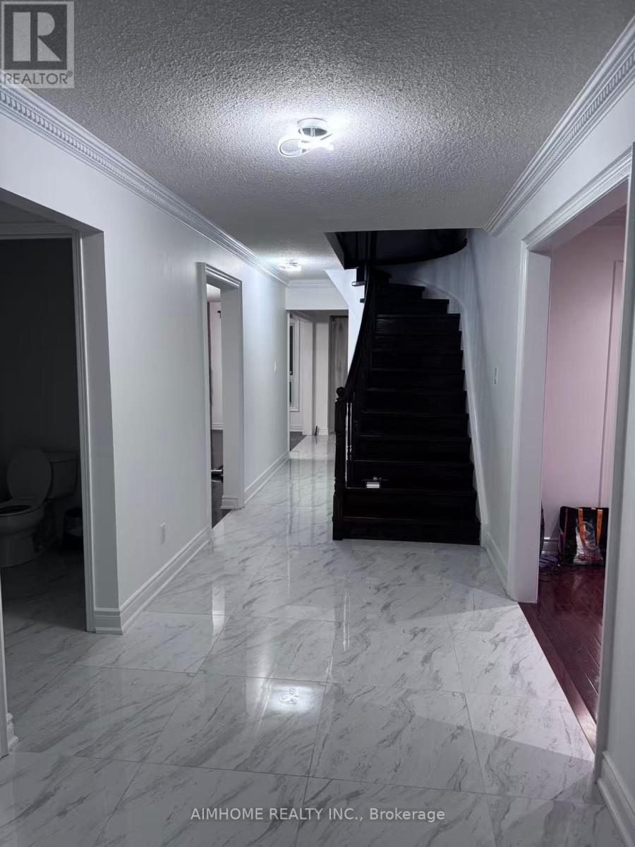213 Hupfield Trl, Toronto, ON M1B 4L8