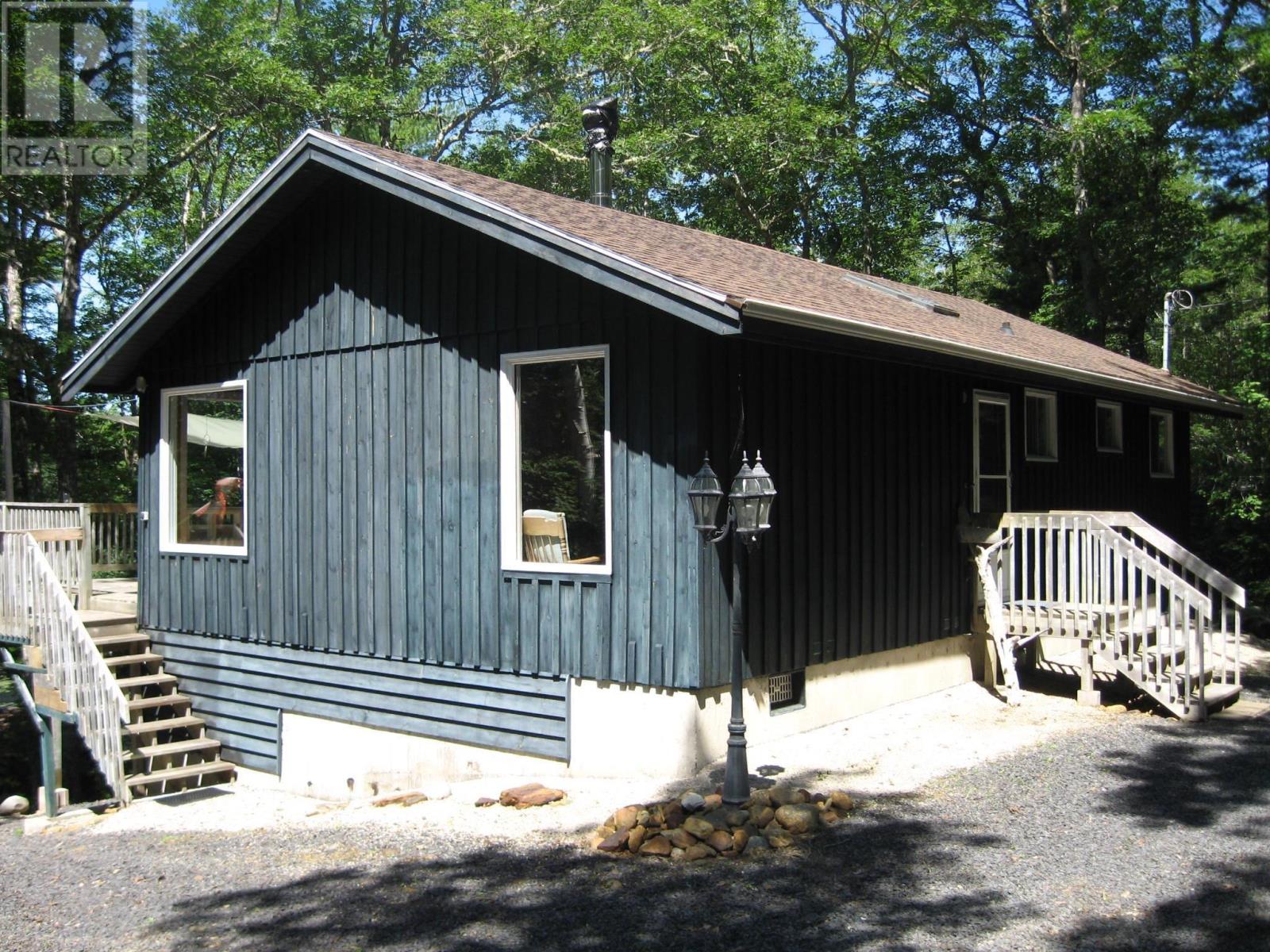 213 Ponhook Shore Rd, Labelle, NS B0T 1E0