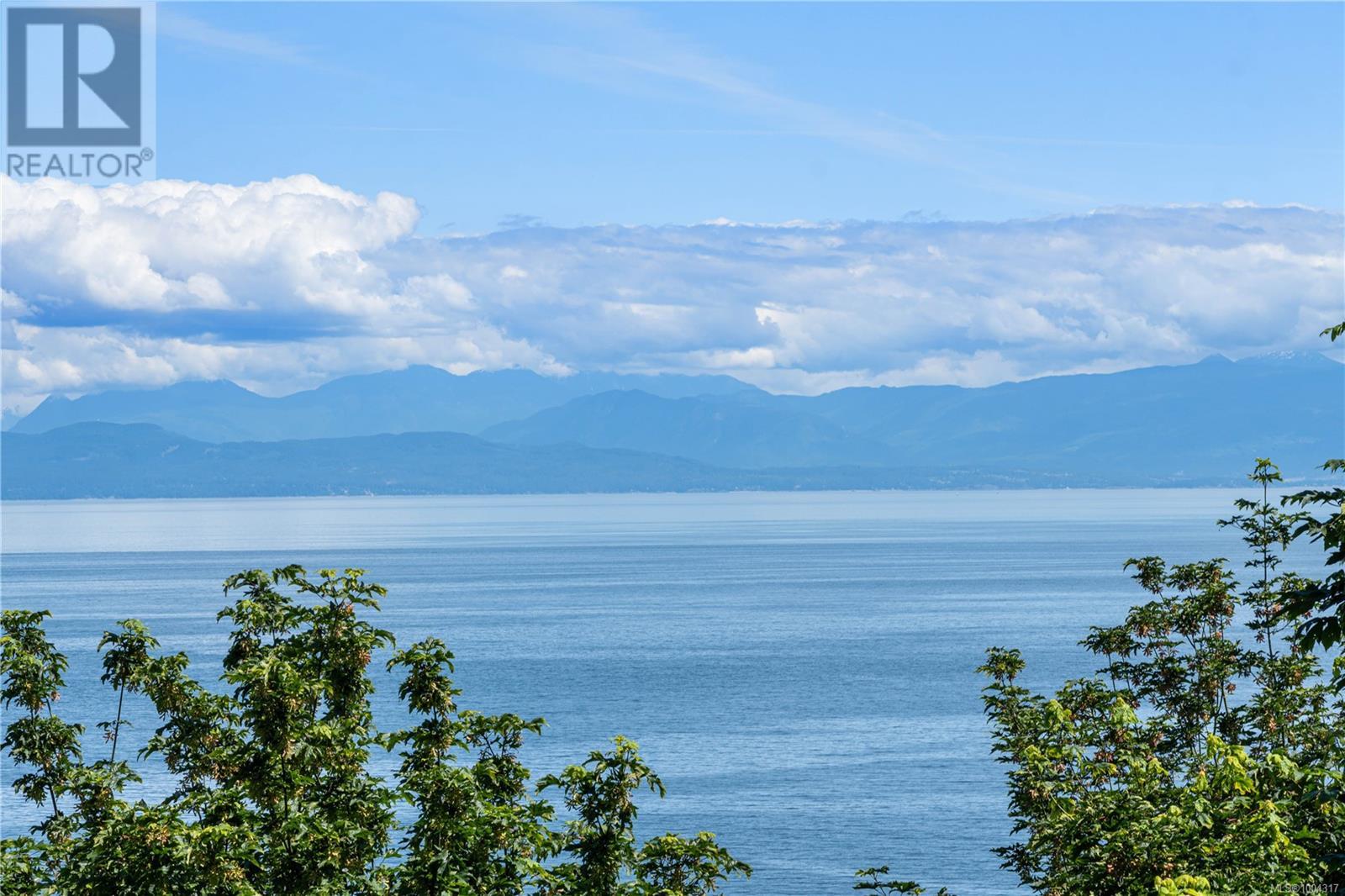 5942 Waldbank Rd, Nanaimo, BC V9V 1C8