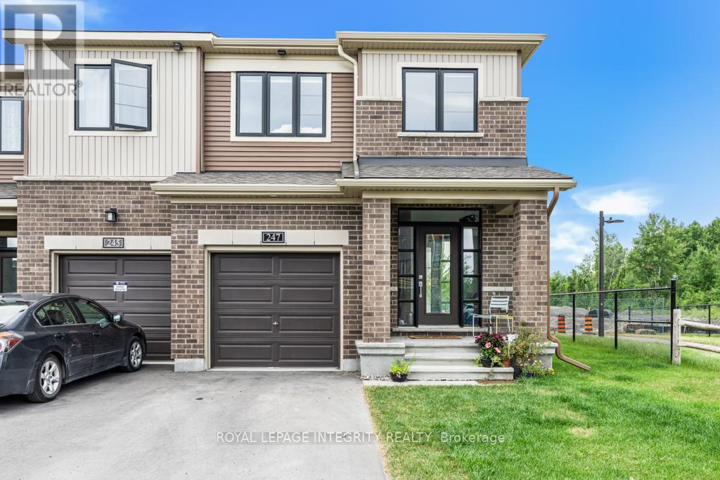247 Elsie Macgill Walk, Ottawa, ON K2W 0K7
