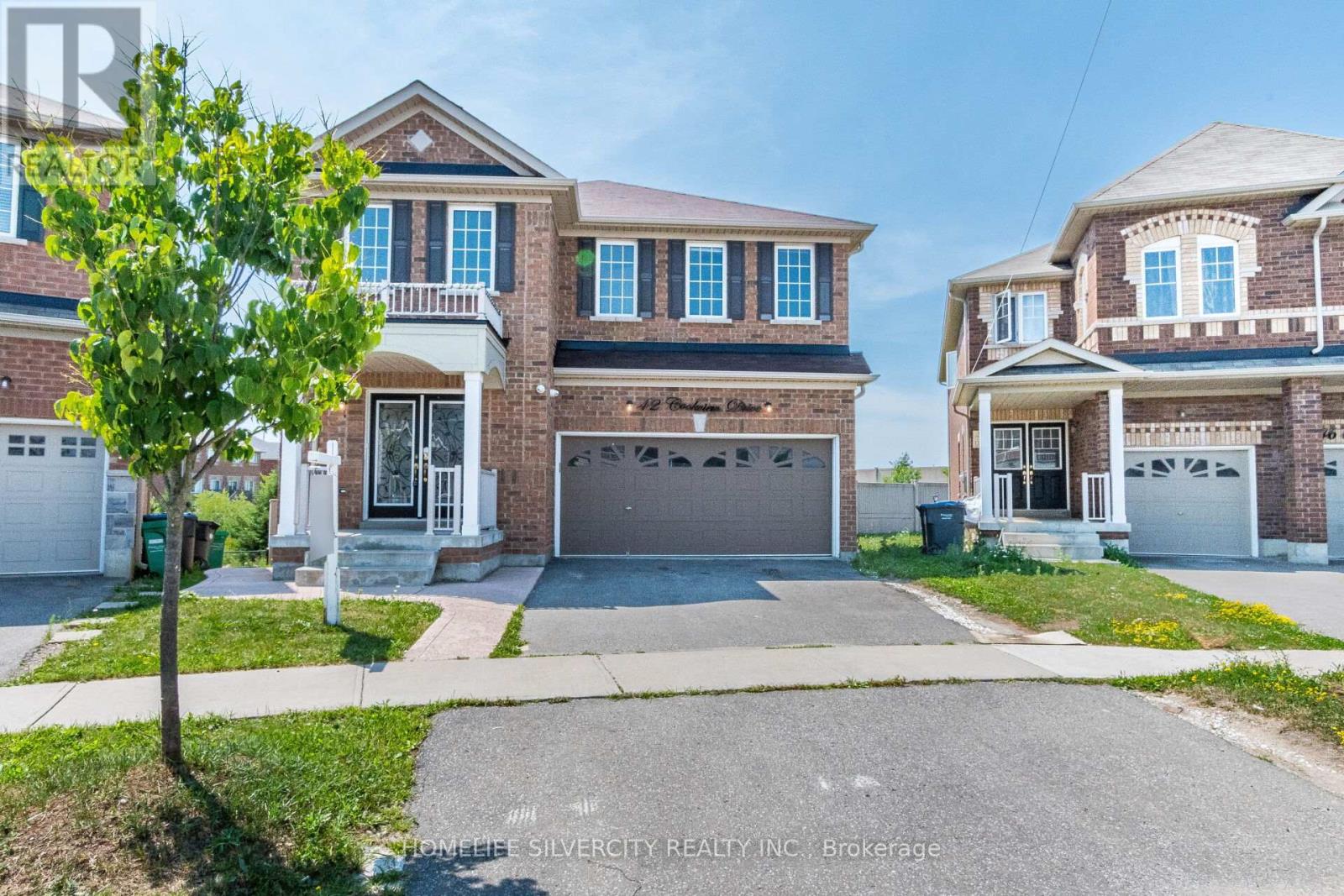 42 Cookview Dr, Brampton Sandringham-wellington, ON L6R 3T6