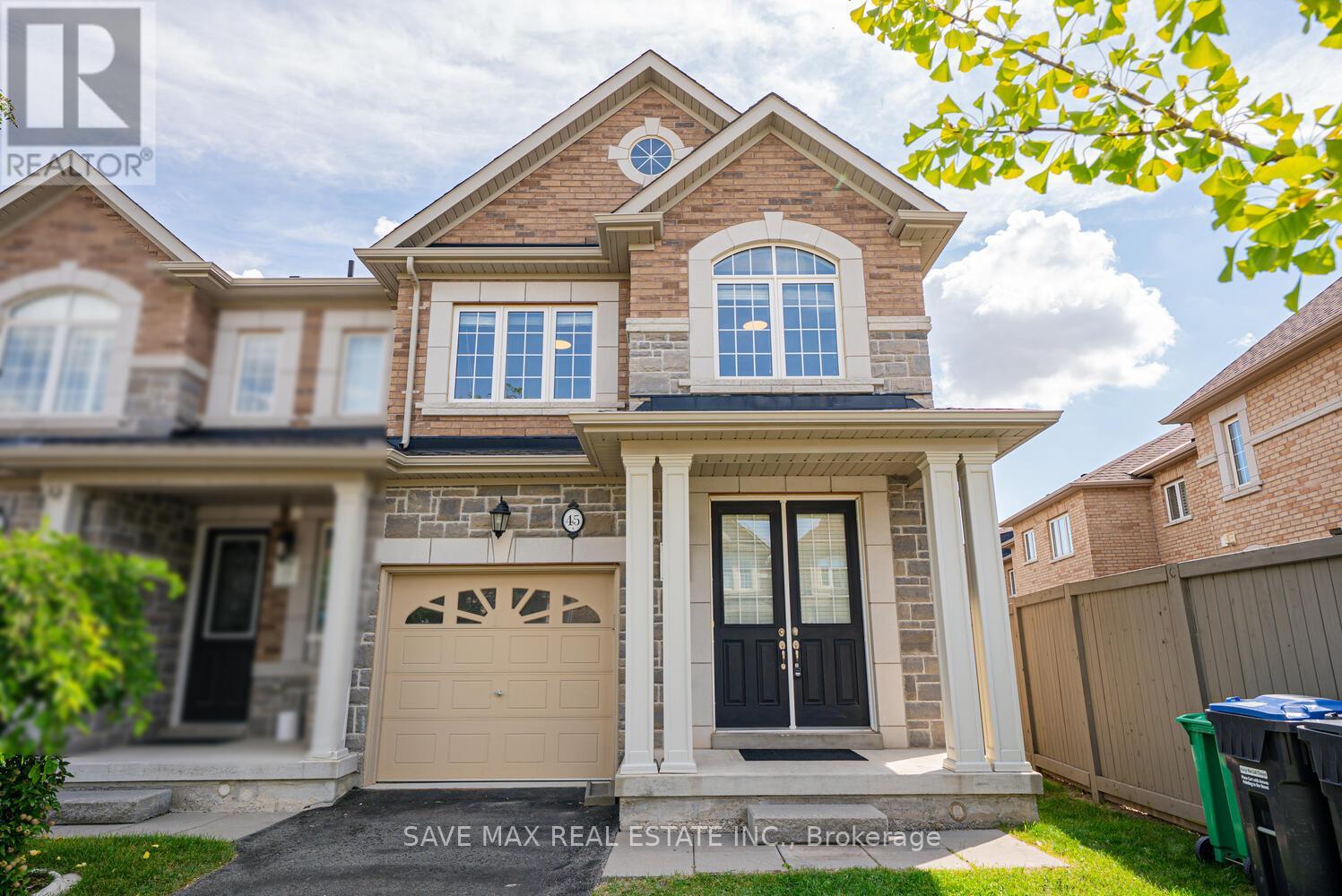 45 Ivor Cres, Brampton, ON L7A 4L6