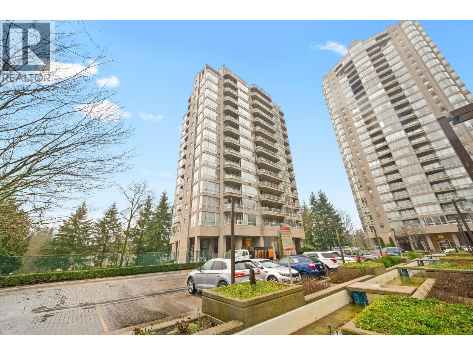 9623 Manchester Drive Unit 308, Burnaby, BC V3N 4Y8