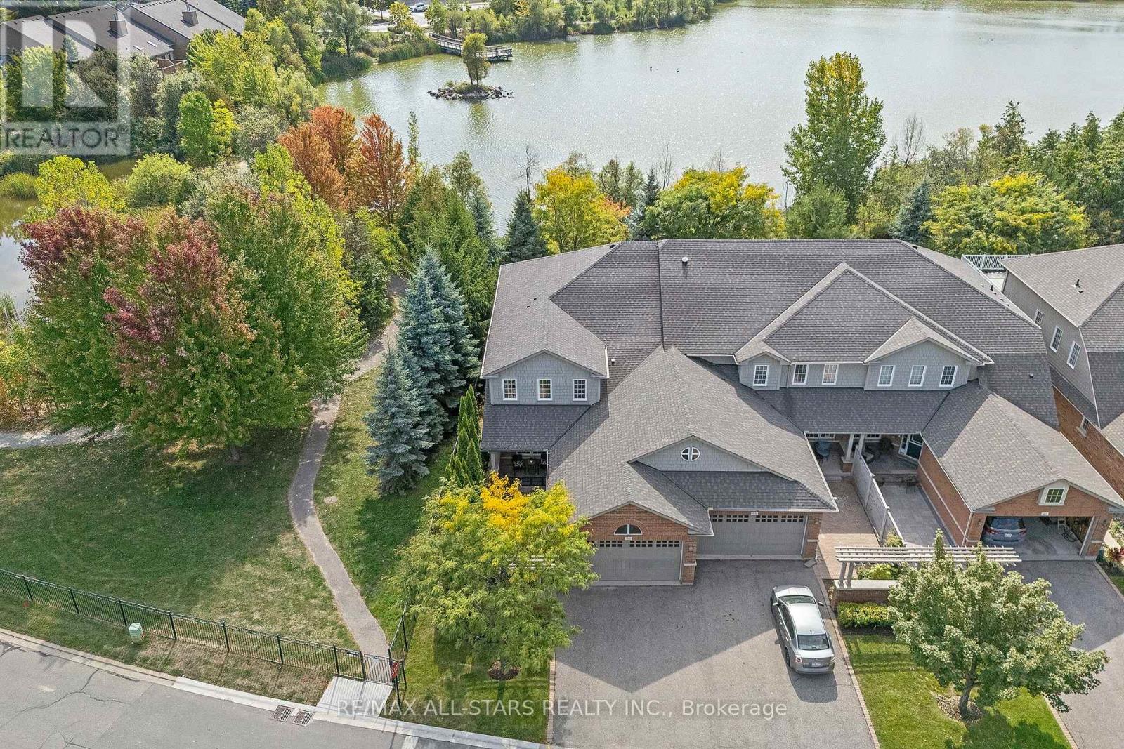 86 Lakeside Vista Way, Markham, ON L6E 0B6