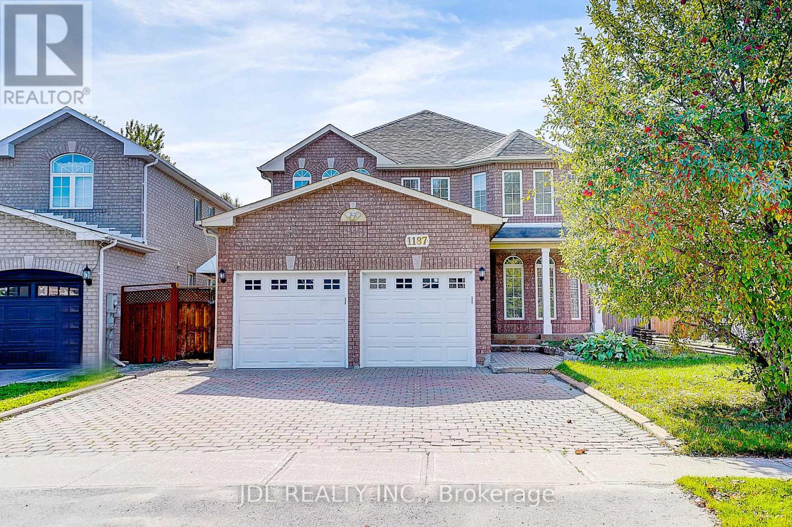 1187 Leslie Dr, Innisfil, ON L9S 2A9